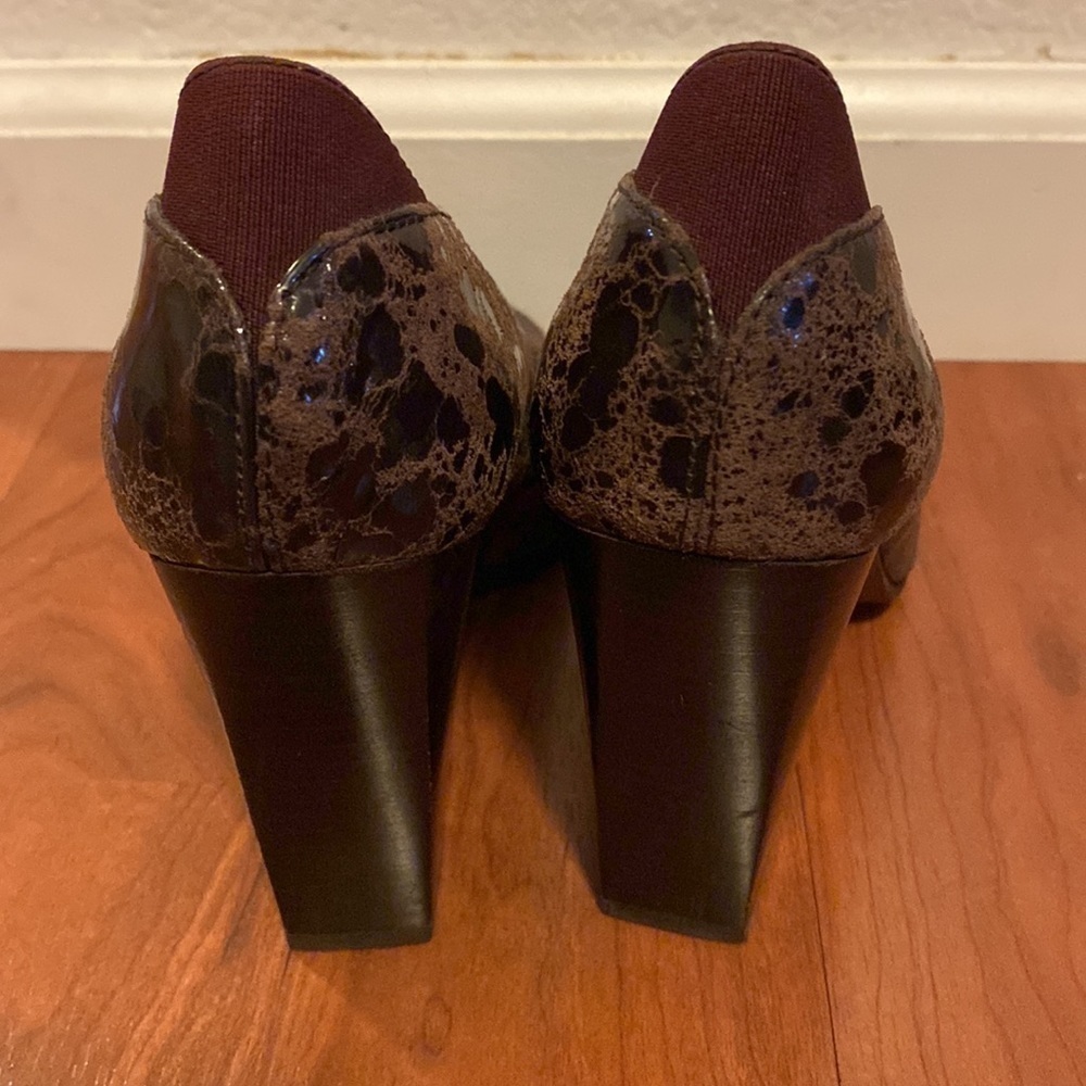 🎉HP Donald J Pliner Leather Shoes Sz 7, TwoTone Brown, chunky 4” “Casey” - Picture 4 of 17